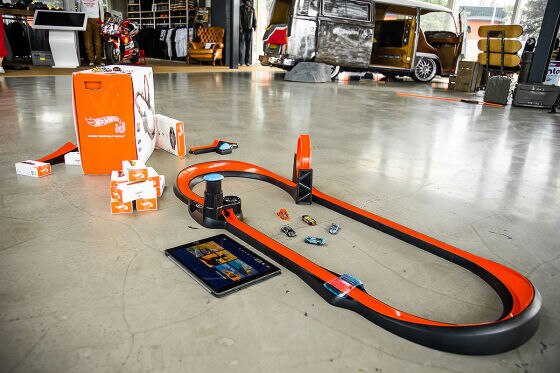 Hot Wheels ID im ersten Test mit Sidney!