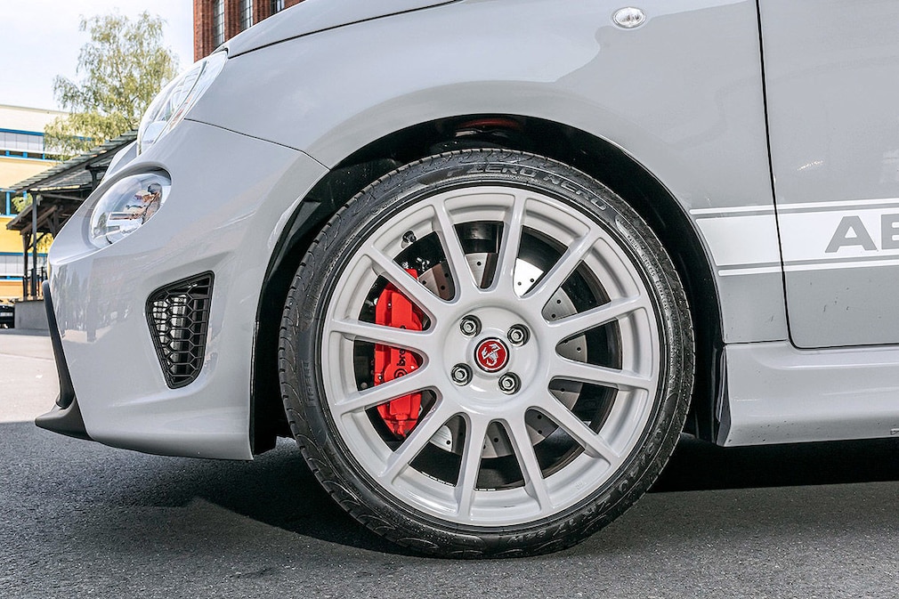 Abarth 595 esseesse