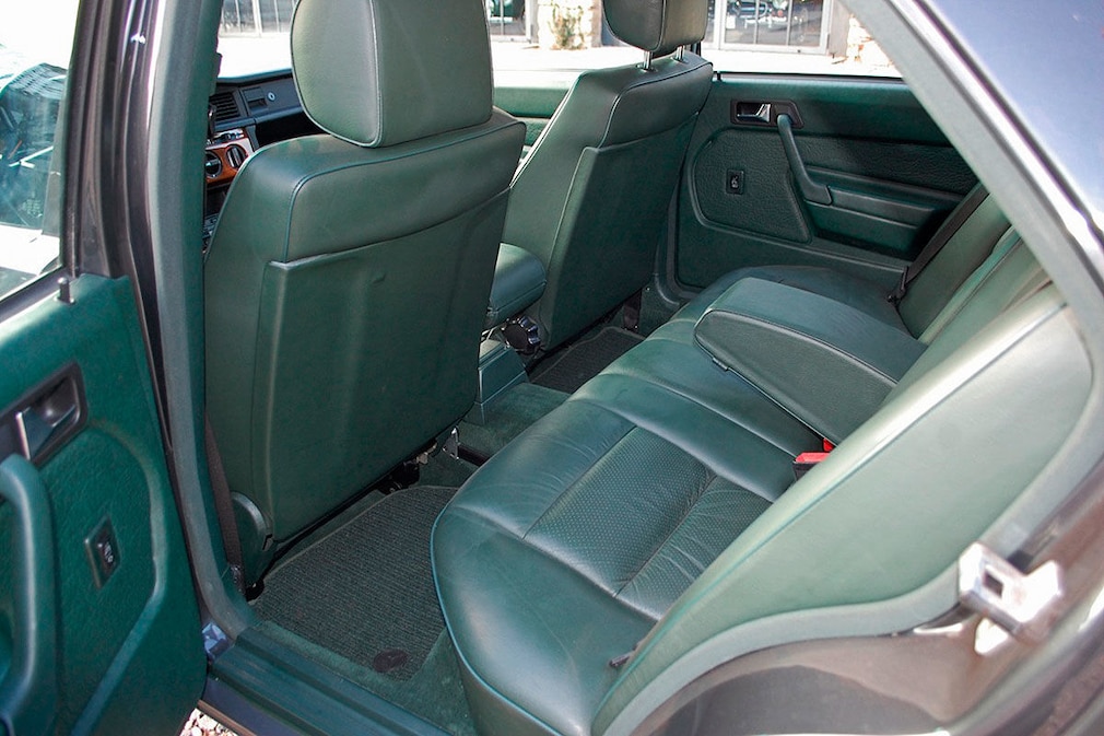 Einzigartiger Mercedes 190 E 3.2 AMG (W 201)