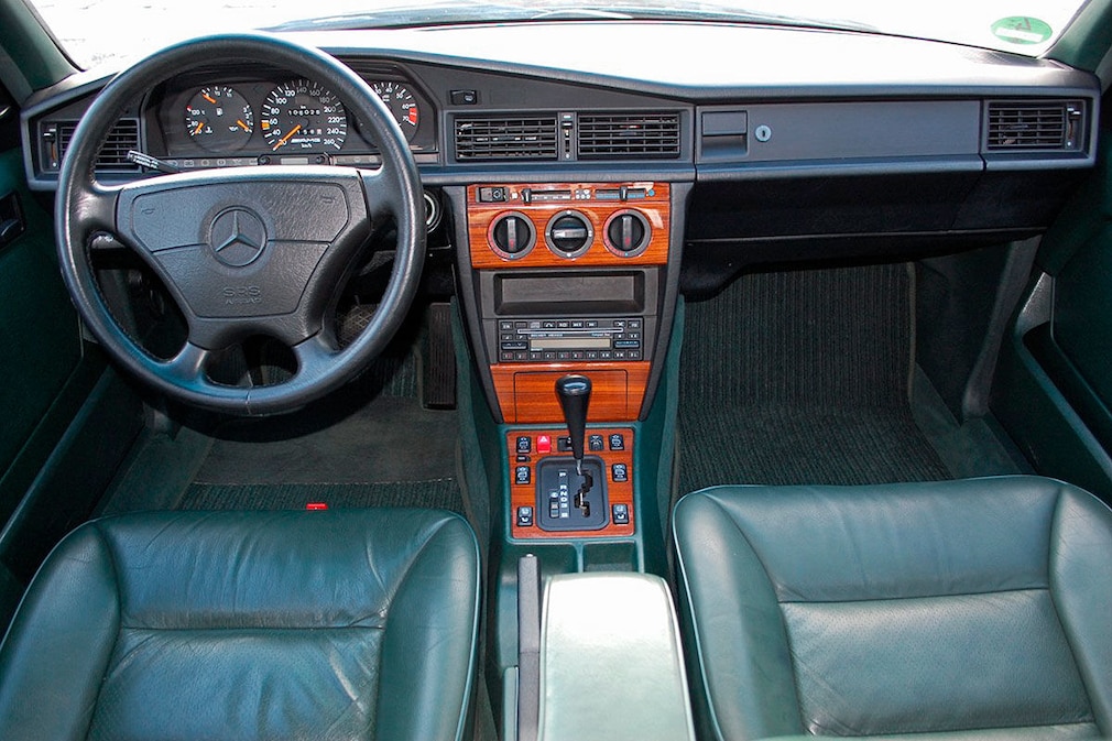 Einzigartiger Mercedes 190 E 3.2 AMG (W 201)