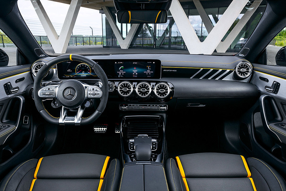 Bilder Mercedes-AMG CLA 45 (2019)