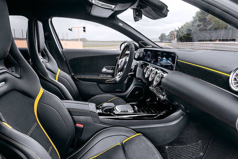 Bilder Mercedes-AMG CLA 45 (2019)