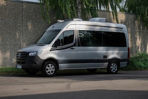 Zwei neue Kastenwagen auf Mercedes-Basis