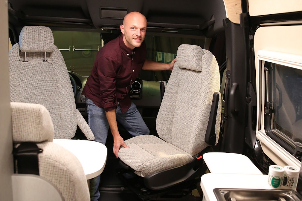 Zwei neue Kastenwagen auf Mercedes-Basis