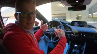 Mazda3: Connectivity-Check, Cockpit, Infotainment