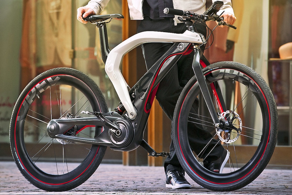 E-Bikes der Autohersteller