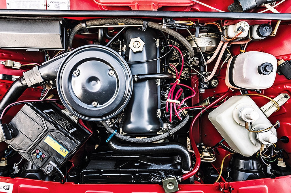 Lada 2104