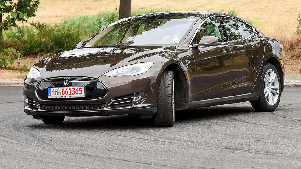 Tesla Model S: Gebrauchtwagen-Test - AUTO BILD