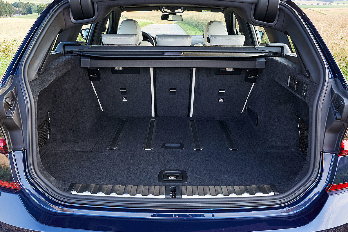 BMW 330d Touring (2019): Bilder
