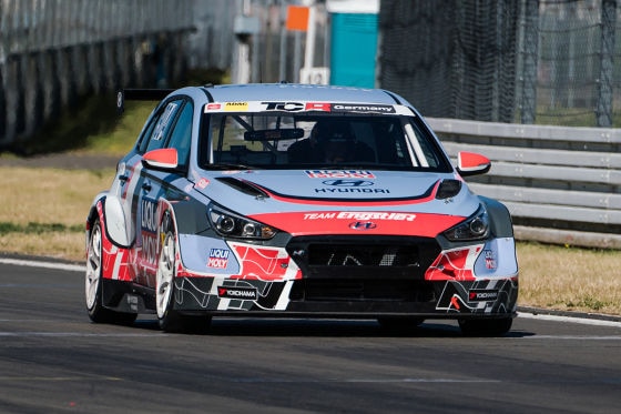 Rallyestar fährt für Hyundai