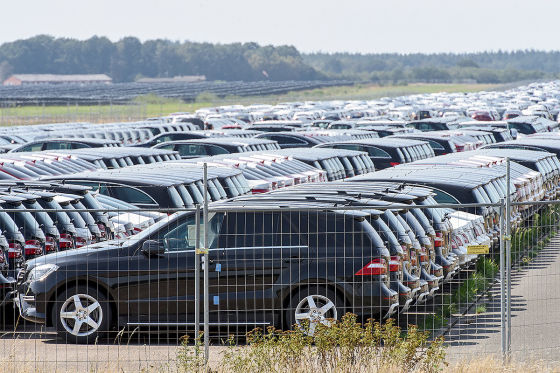 Warum lagert Mercedes diese Autos aus?