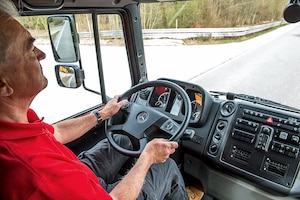 Wohnmobil-Test Unimog 4023 Bimobil EX432