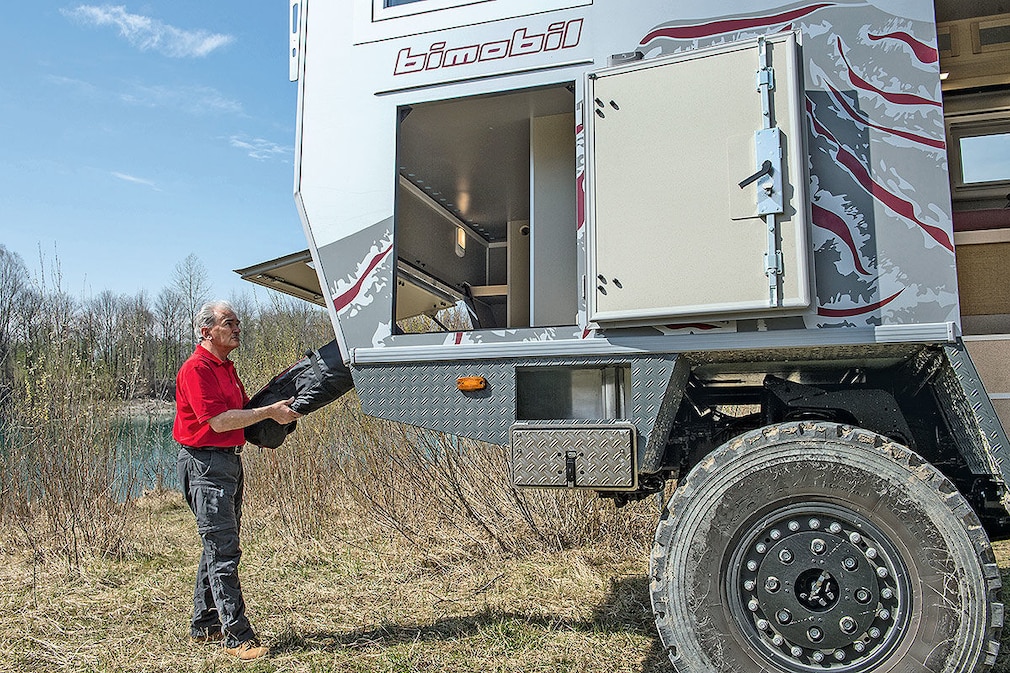 Wohnmobil-Test Unimog 4023 Bimobil EX432