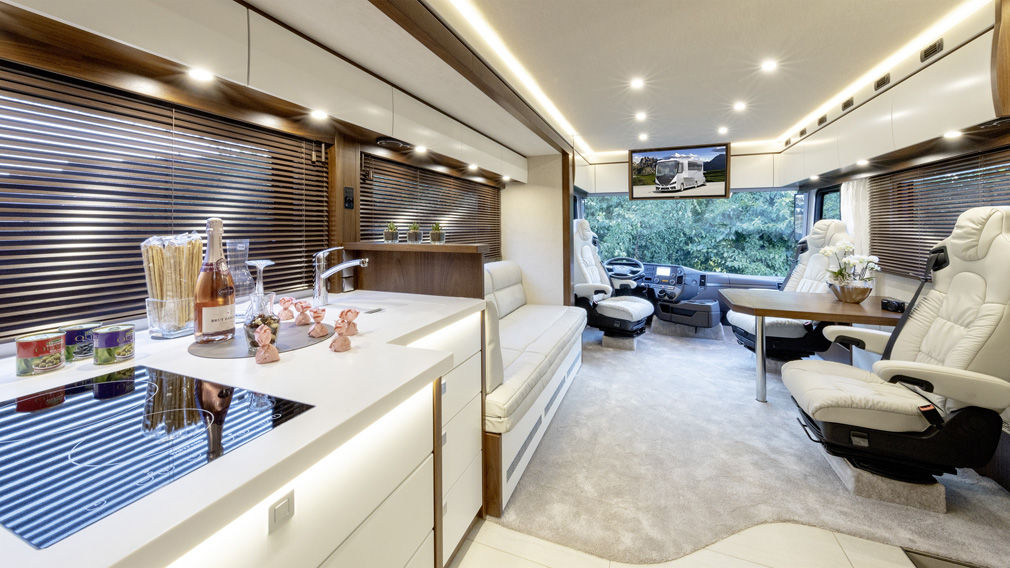 Neue Luxus-Wohnmobile: Caravan Salon 2019