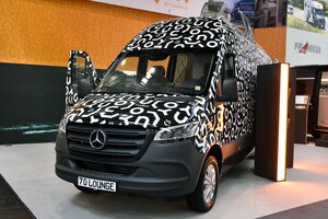 Frankias erster Kastenwagen