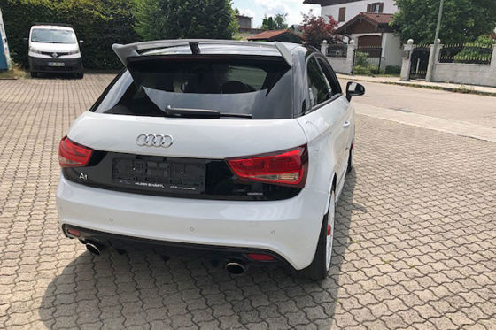 Audi-Zwerg mit 256 PS zu verkaufen