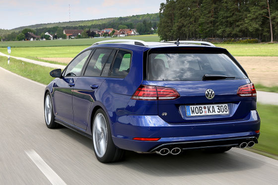 VW Golf R Variant
