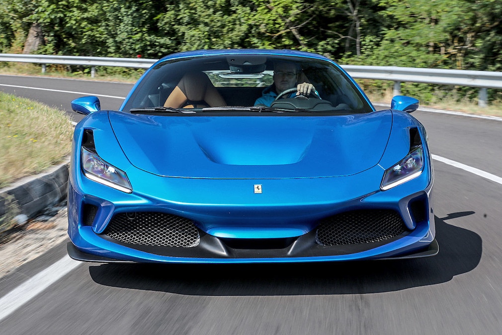 Ferrari F8 Tributo: Test