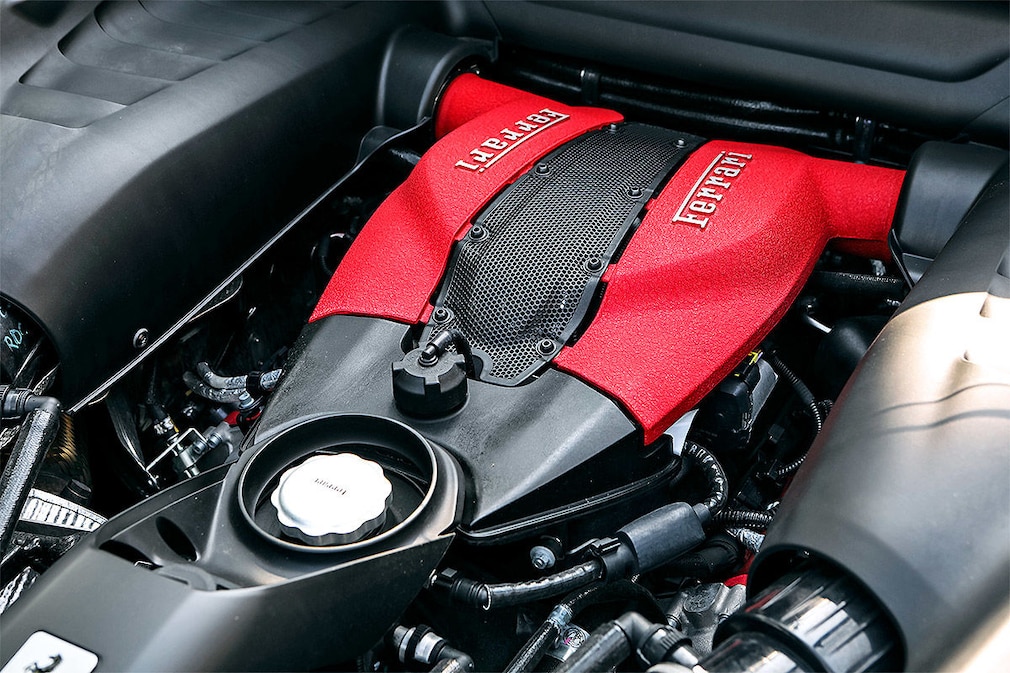 Ferrari F8 Tributo: Test