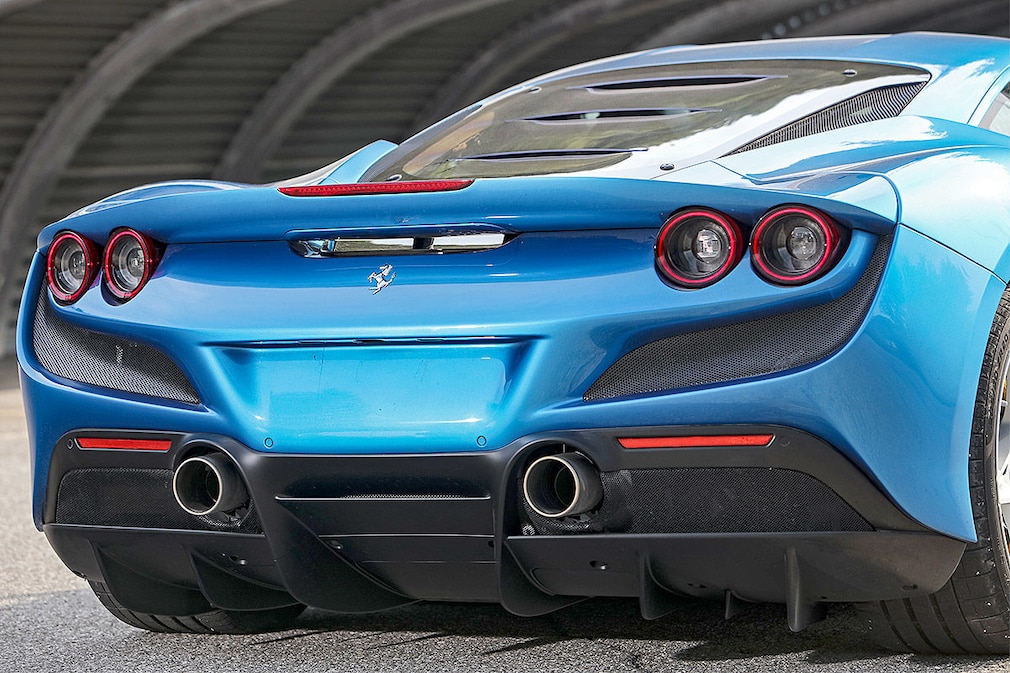 Ferrari F8 Tributo: Test