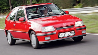 Opel Kadett GSi 16v