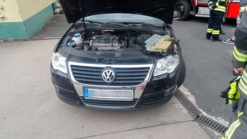 VW Passat: Kuriose Rettungsaktion VW Passat: Kuriose Rettungsaktion