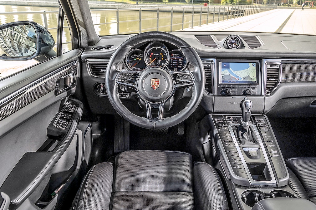 Porsche Macan Turbo Porsche Macan Turbo