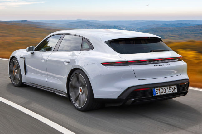 Porsche Taycan Sport Turismo 2020 Auto Elektro