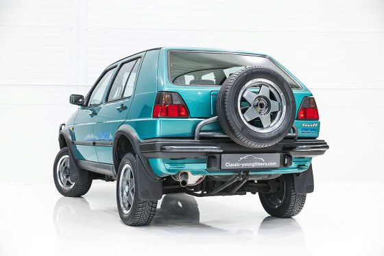 VW Golf Country zum guten Preis