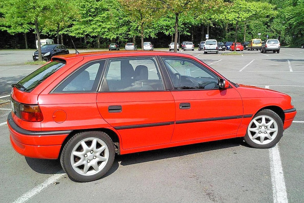Opel Astra F GSi Baujahr 1995