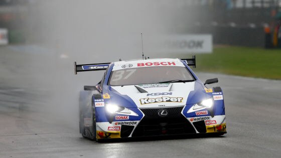 Müller siegt, Super GT säuft ab