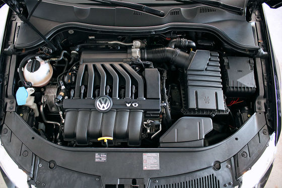 VW Passat R36 mit 300 PS zu verkaufen