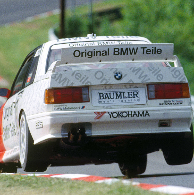 BMW M3 (E30) DTM: legendärer M3 für die Rennstrecke - AUTO BILD Klassik