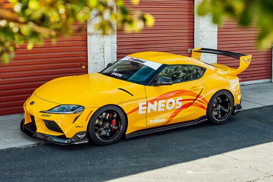 Supra mit Super-Flügel