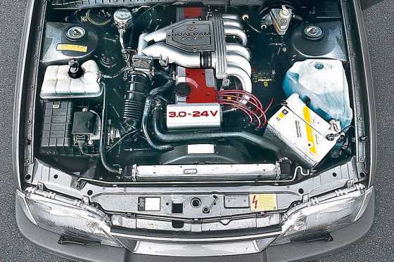 Opel Omega 3000 24V: Klassiker des Tages