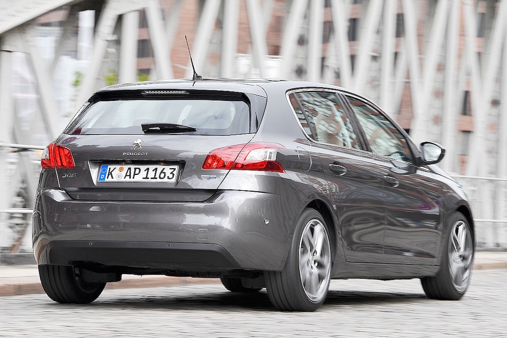Peugeot 308 BlueHDi 120 EAT6