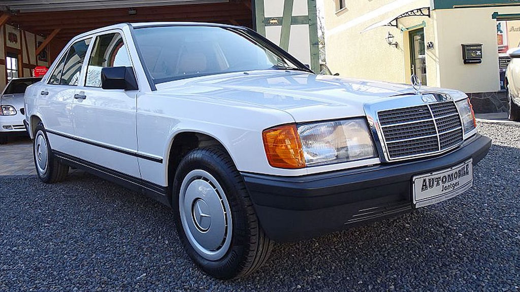 Mercedes 190 in Neuwagen-Zustand