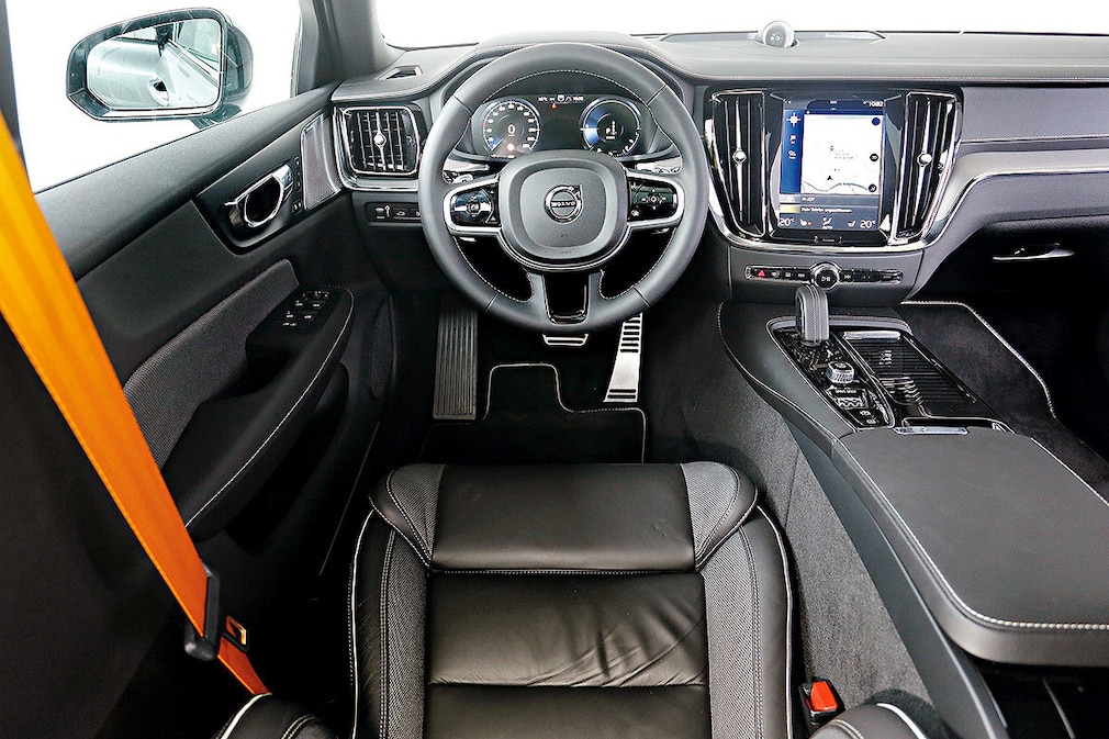 Volvo V60 T8 Polestar Engineered