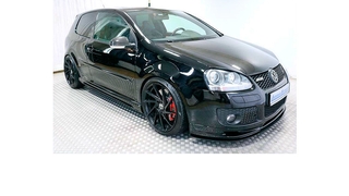 VW Golf 5 R32: Getunter Carbon-Golf