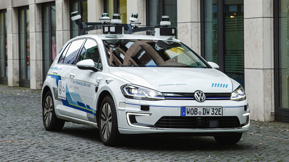 Autonomes Fahren ab 2025?