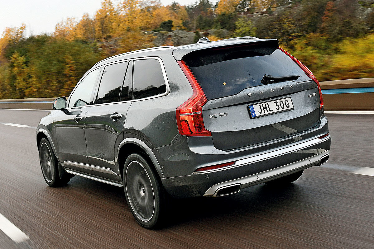 Volvo XC90 B6