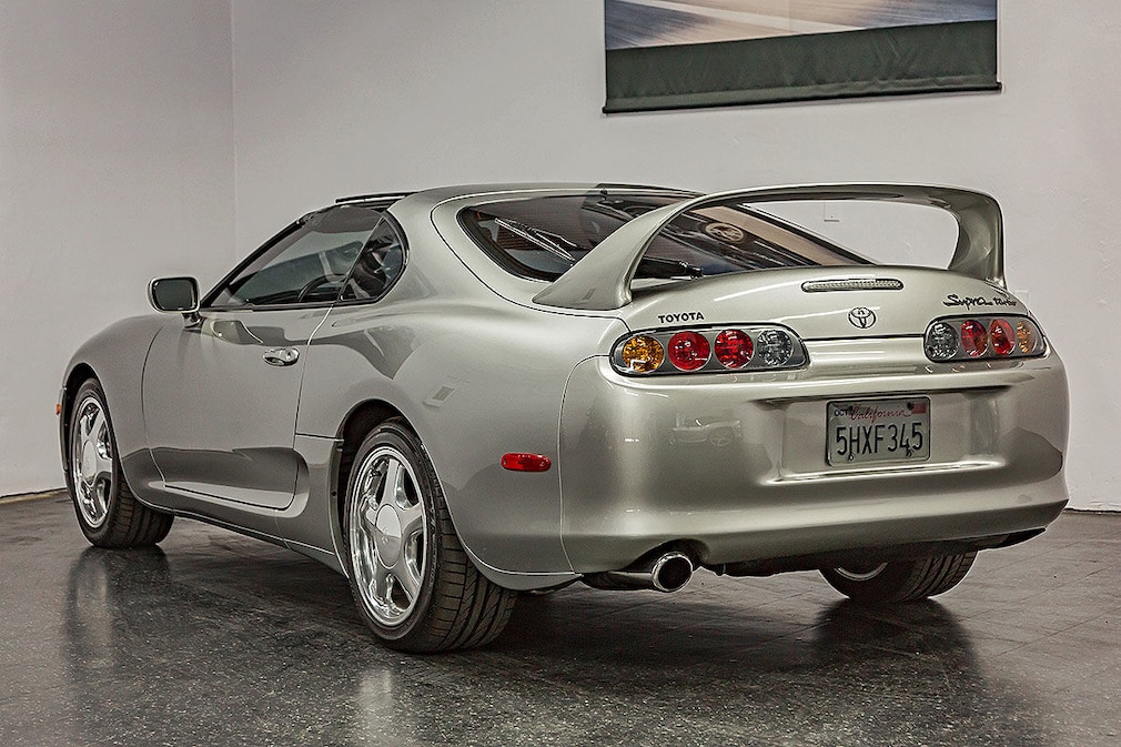 Toyota Supra zum Rollr Royce-Preis