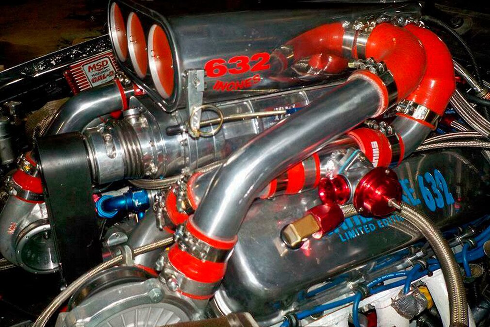 Volvo 960: Krasser Monster-Dragster