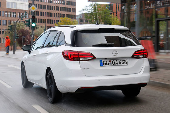 Opel Astra Sports Tourer