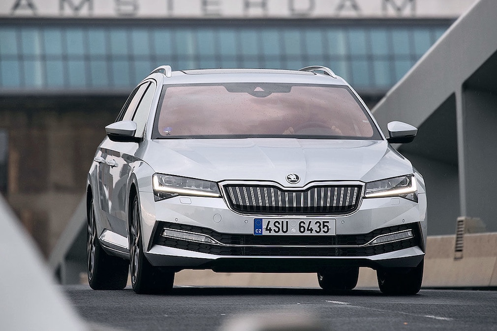 Skoda Superb iV Combi