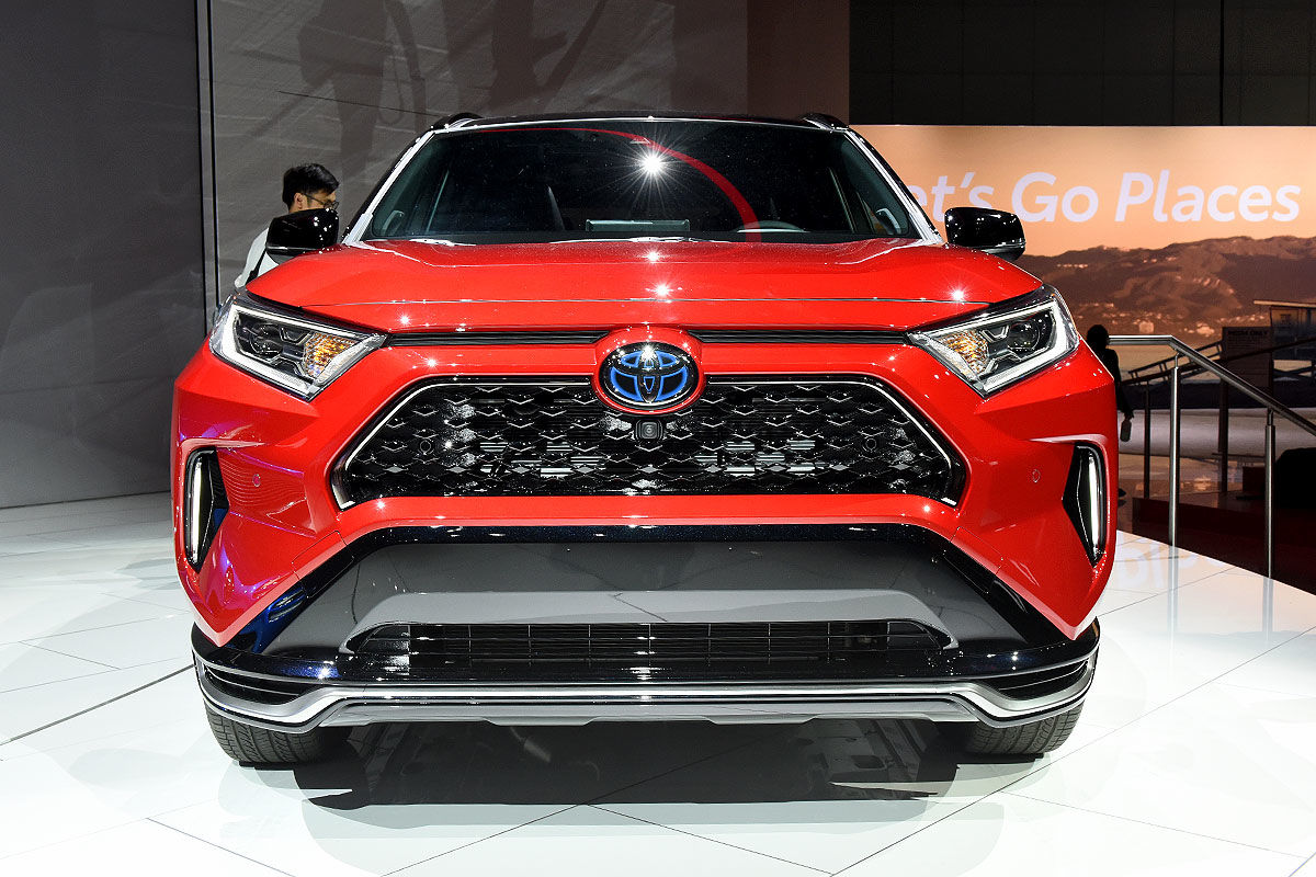 toyota-rav4-hybrid-woodland-edition-everything-we-know-thus-far