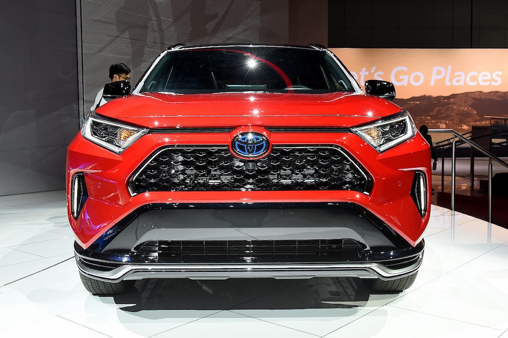 Toyota RAV4 Plug-in-Hybrid: Bilder