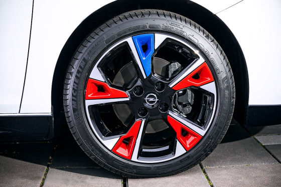 Neue Accessoires für den Corsa