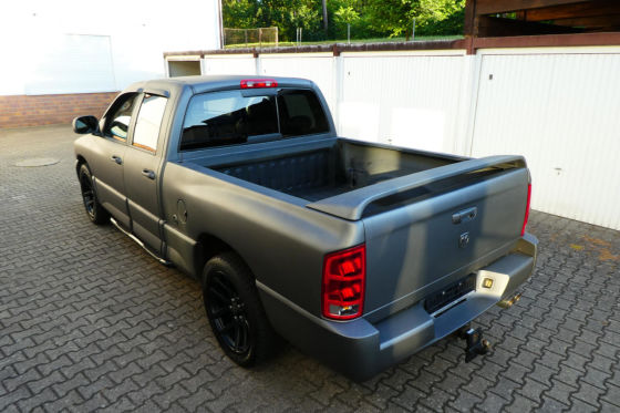 506 PS starker Monster-Truck zum Schnäppchenpreis