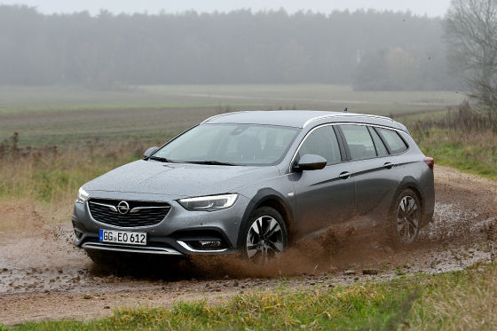 Opel Insignia Country Tourer